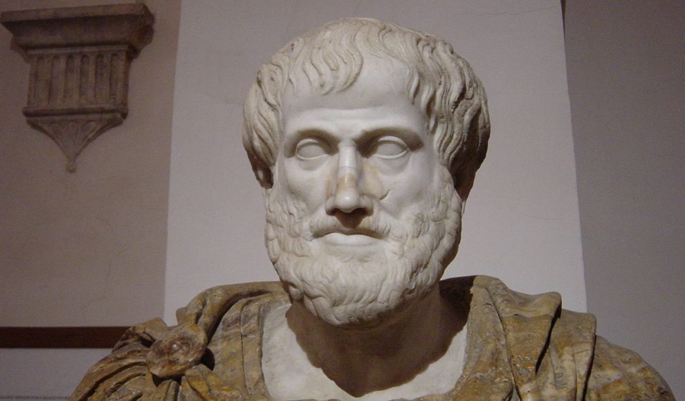 1200px-Busto_di_Aristotele_conservato_a_Palazzo_Altemps,_Roma._Foto_di_Giovanni_Dall'Orto